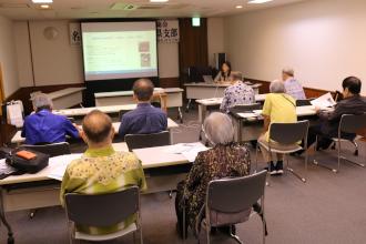 R8沖縄 講演会の様子.jpg